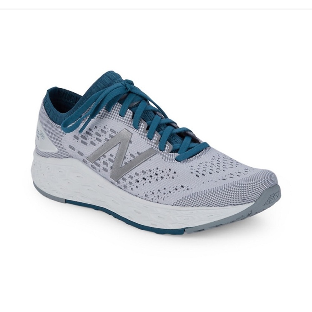 New balance fresh foam vongo running sneaker